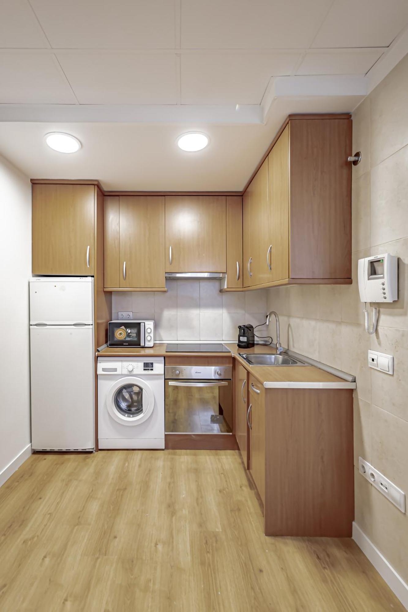 Apartamentos Noviembre Madrid Exterior foto